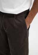 Naval Loose Cord Chino | Birch Green