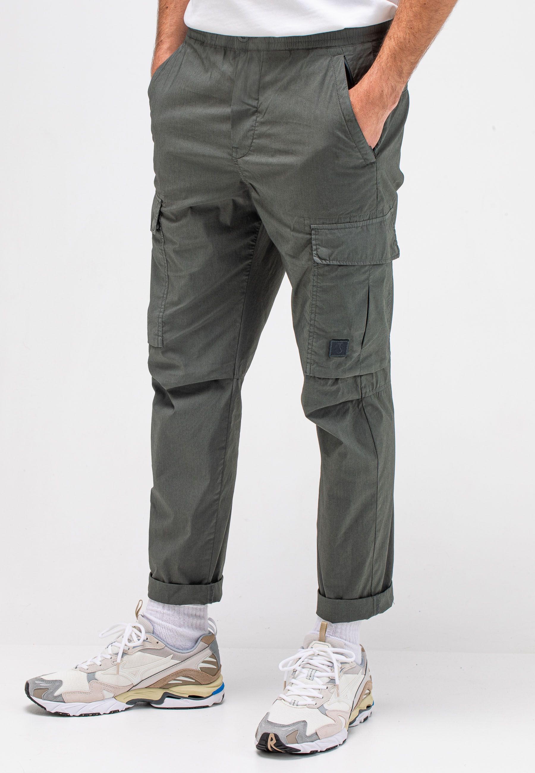 Tristan Slim Cargo