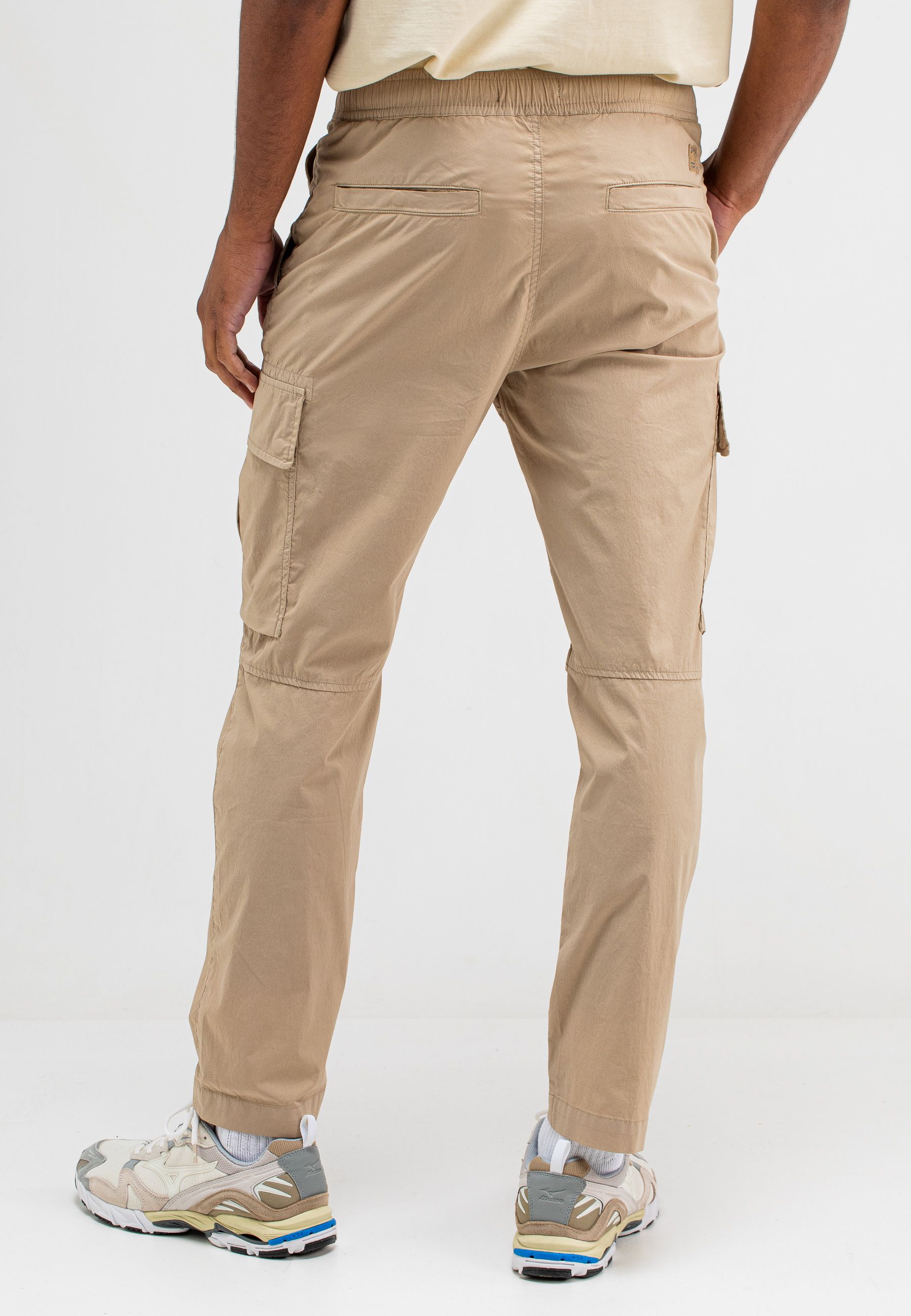 Tristan Slim Cargo