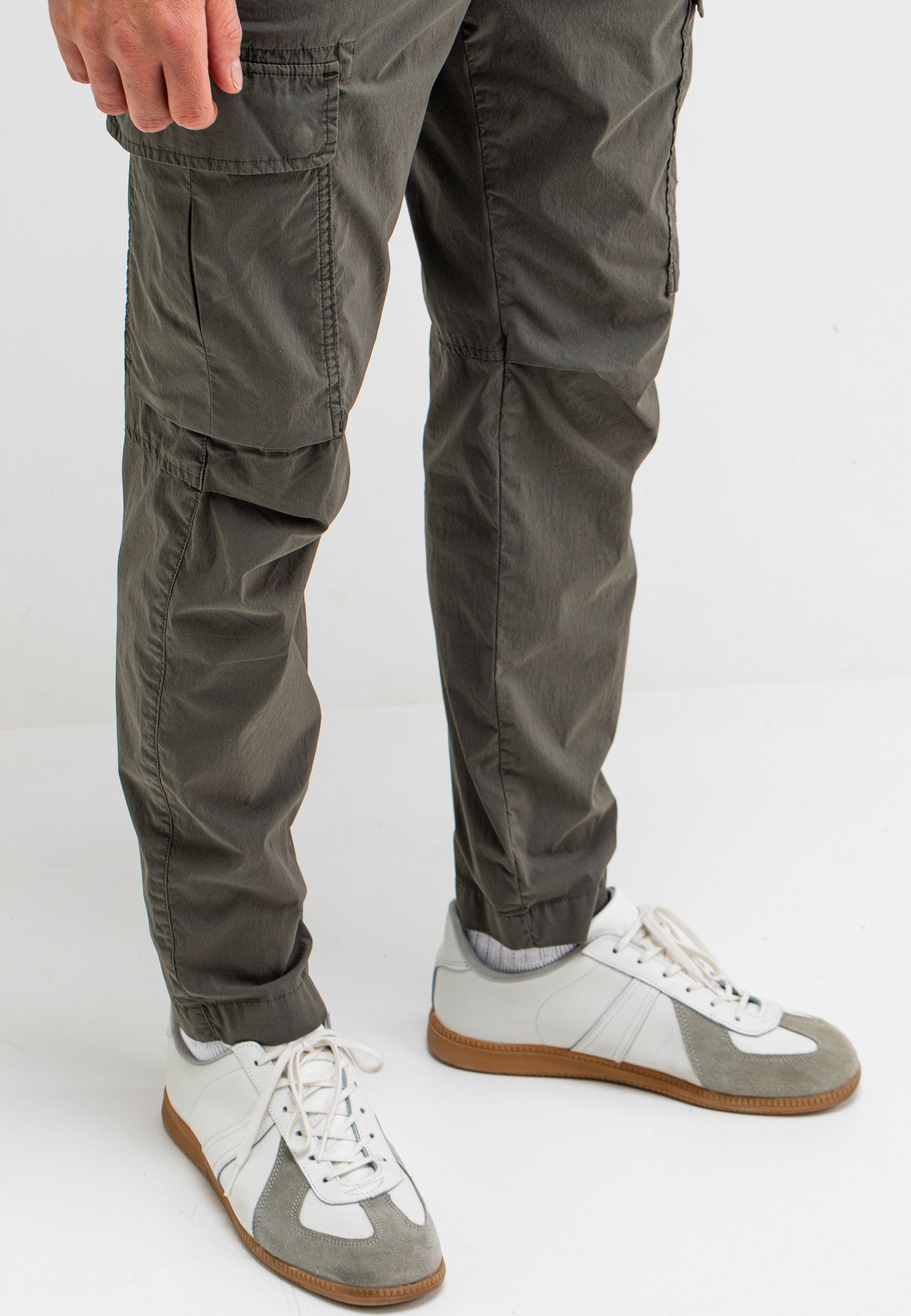 Tristan Slim Cargo